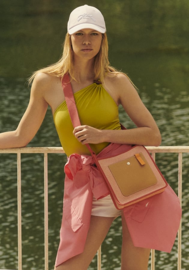 CROSSBODY BAGS